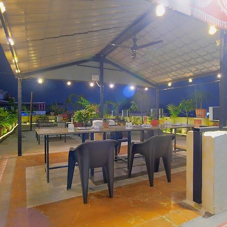 Fabhotel Imperial Regency Indore Exterior foto