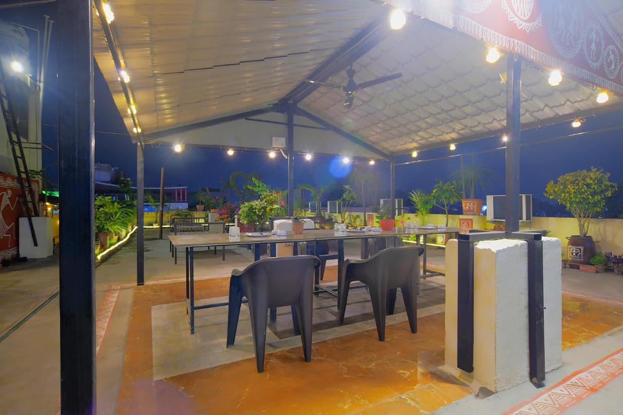 Fabhotel Imperial Regency Indore Exterior foto